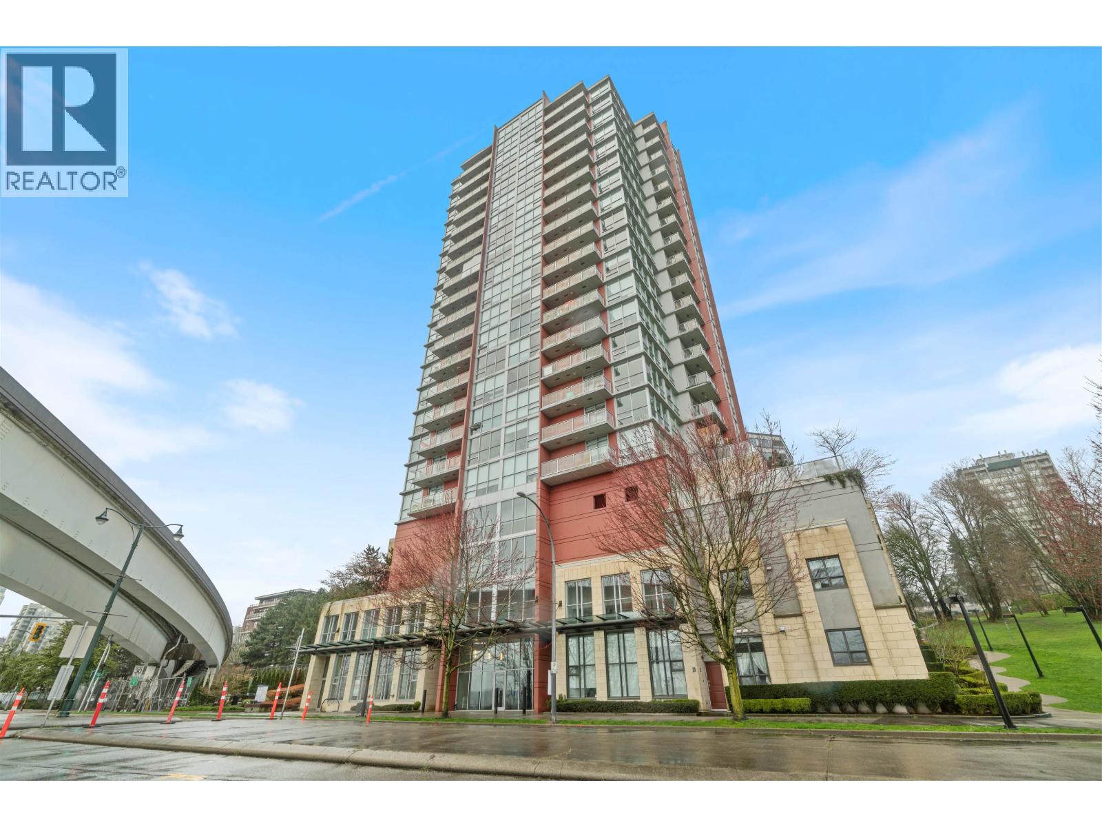 1602 125 COLUMBIA STREET, New Westminster