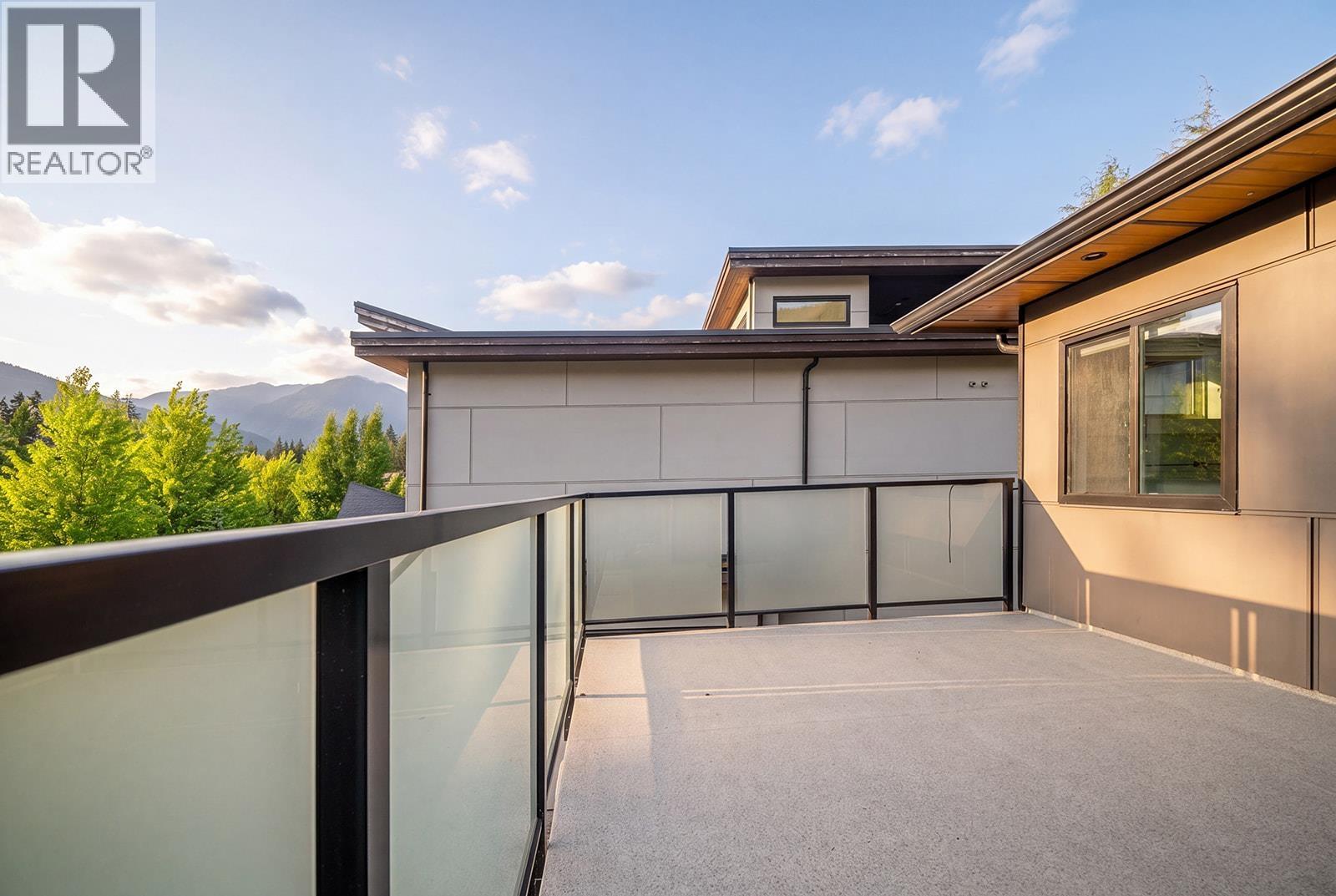 40305 ARISTOTLE DRIVE, Squamish