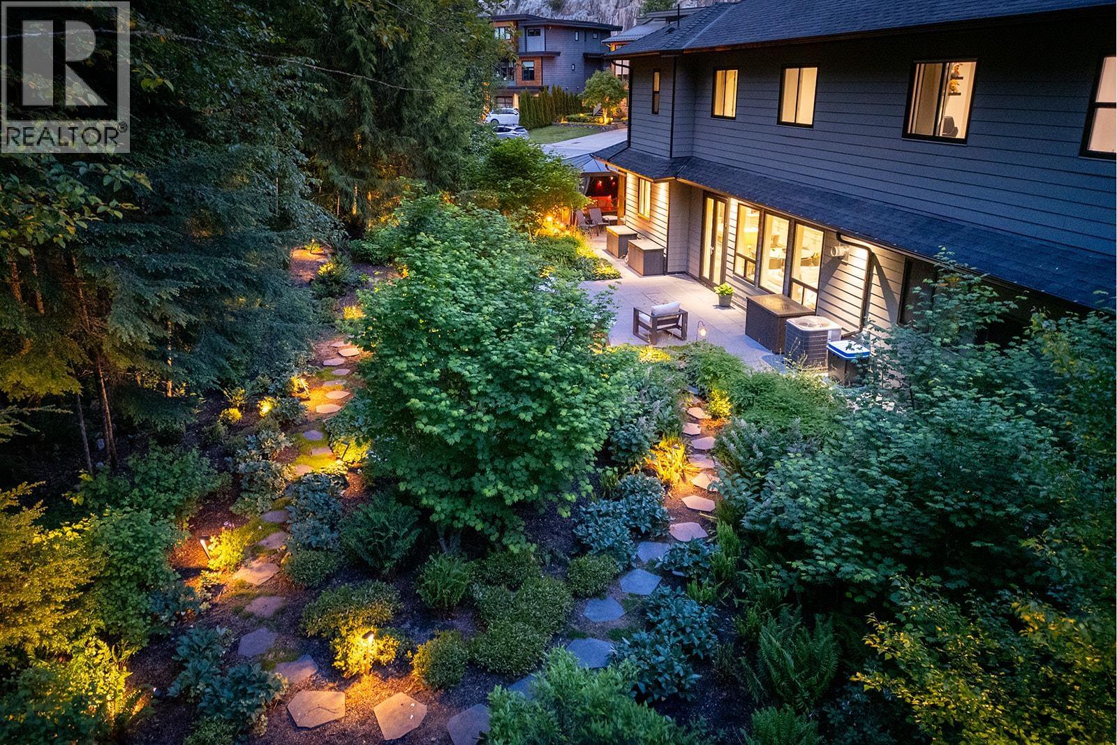40305 ARISTOTLE DRIVE, Squamish