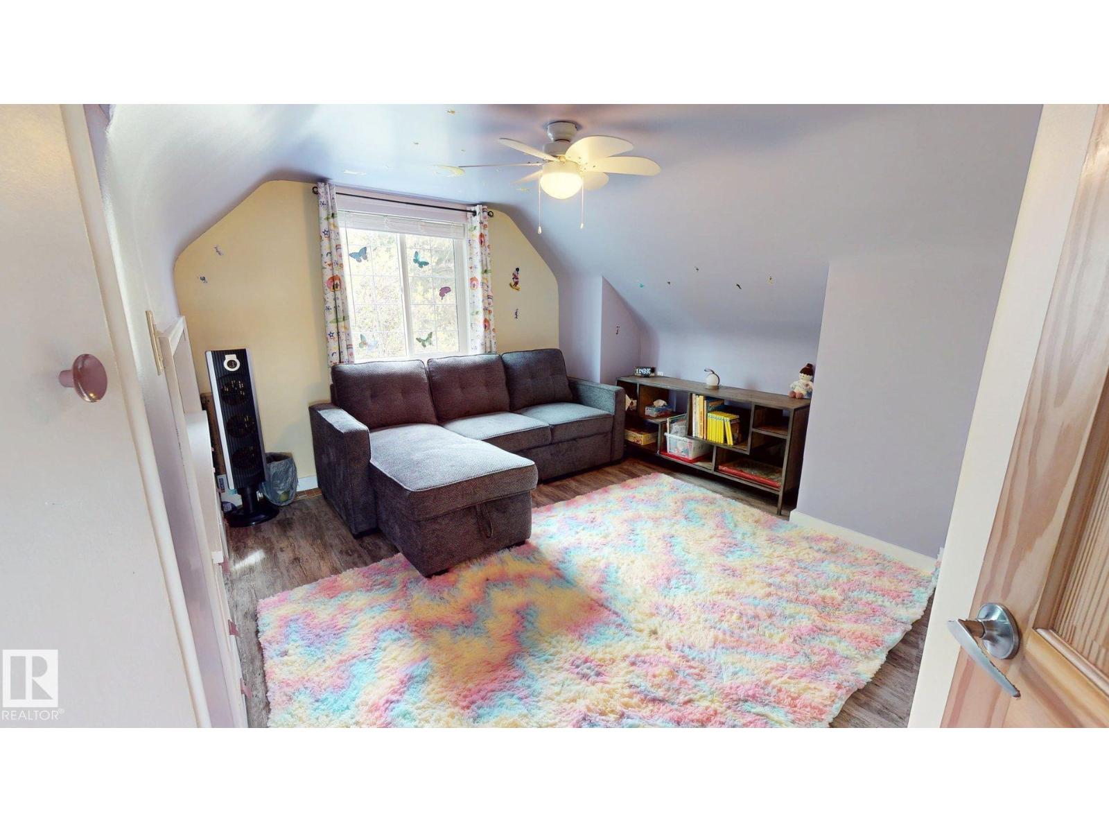 55268 Range Road 212 - 18