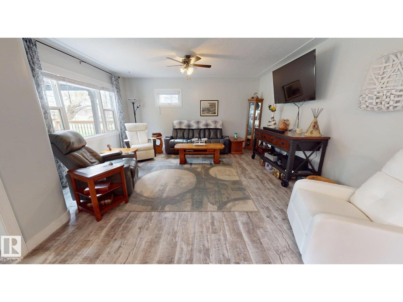55268 Range Road 212 - 8