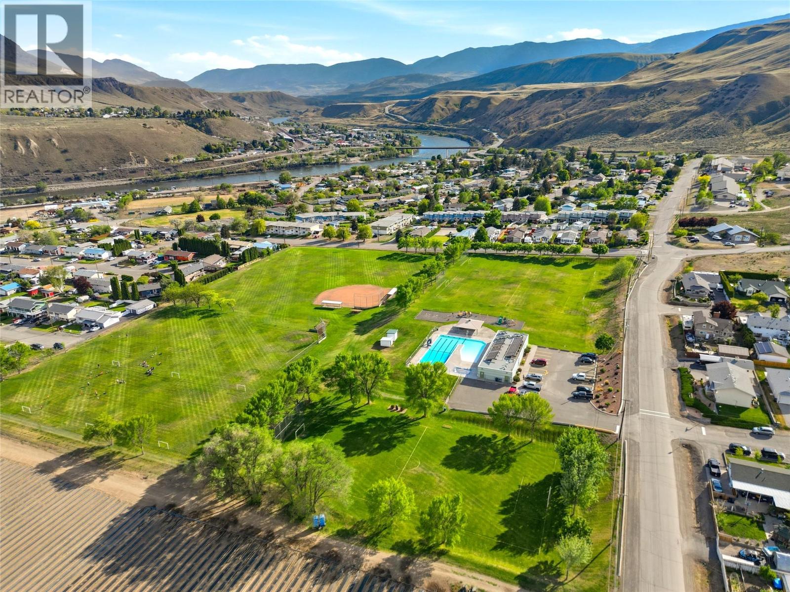 1411 PEARS Place - 27