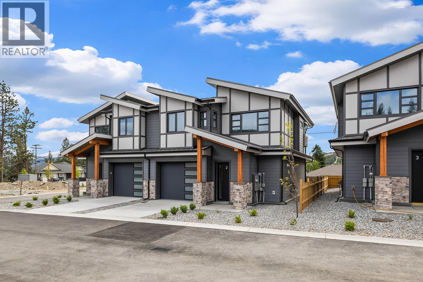 5 3210 Salmon Road, West Kelowna