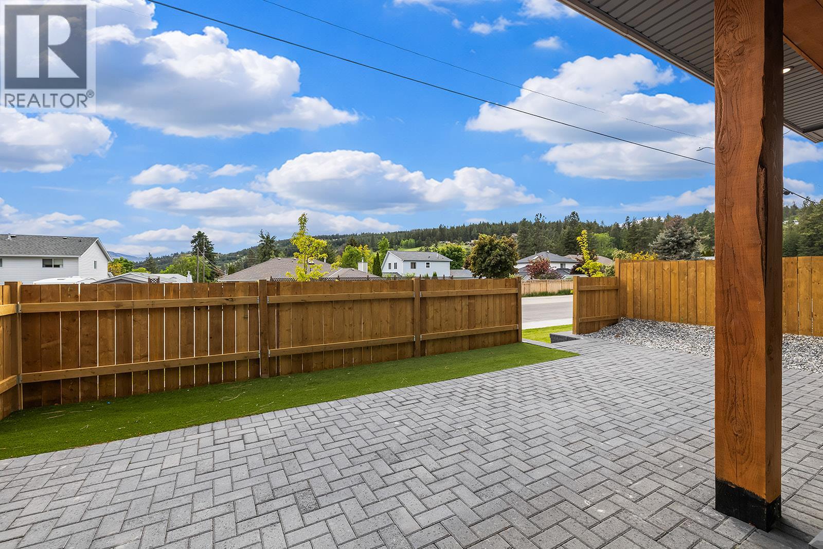 5 3210 Salmon Road, West Kelowna