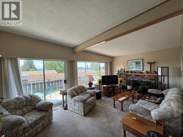 3749 STRATHCONA AVE, Powell River