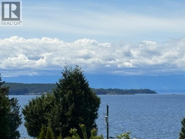 3749 STRATHCONA AVE, Powell River