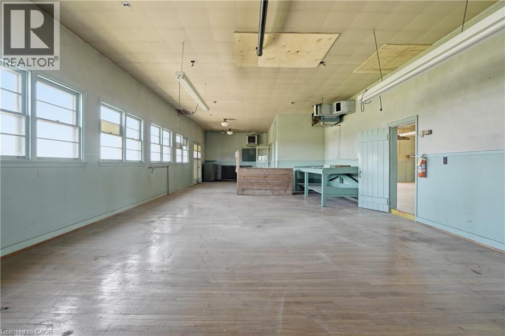 50-52 & 54 PARK Road N, Grimsby, Ontario, L3M2P3 — Photo 22