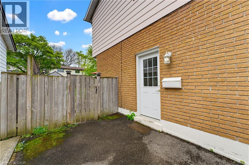632 GREENHILL Avenue - 35