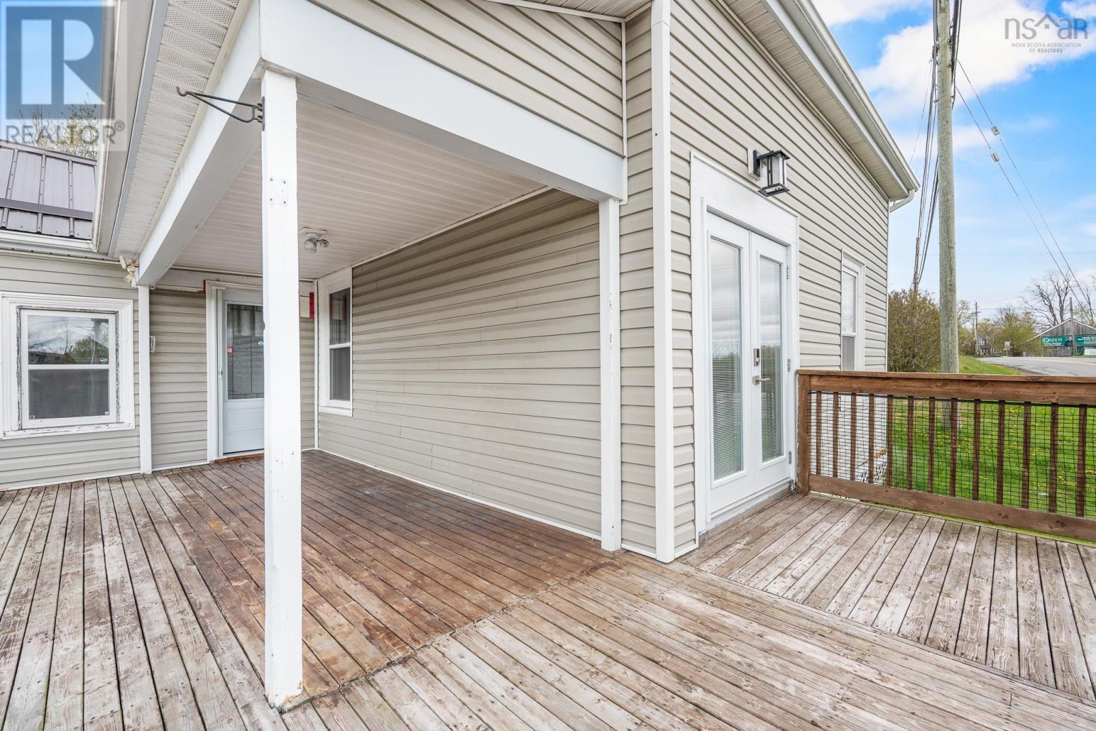 1802 King Street - 8