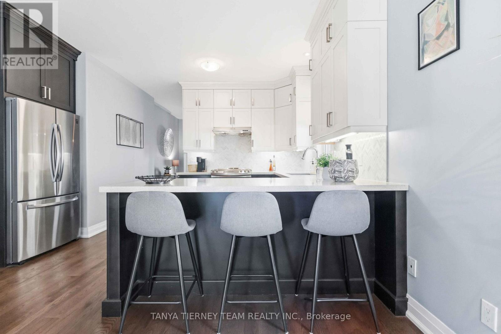 37 NATHAN AVENUE - 19