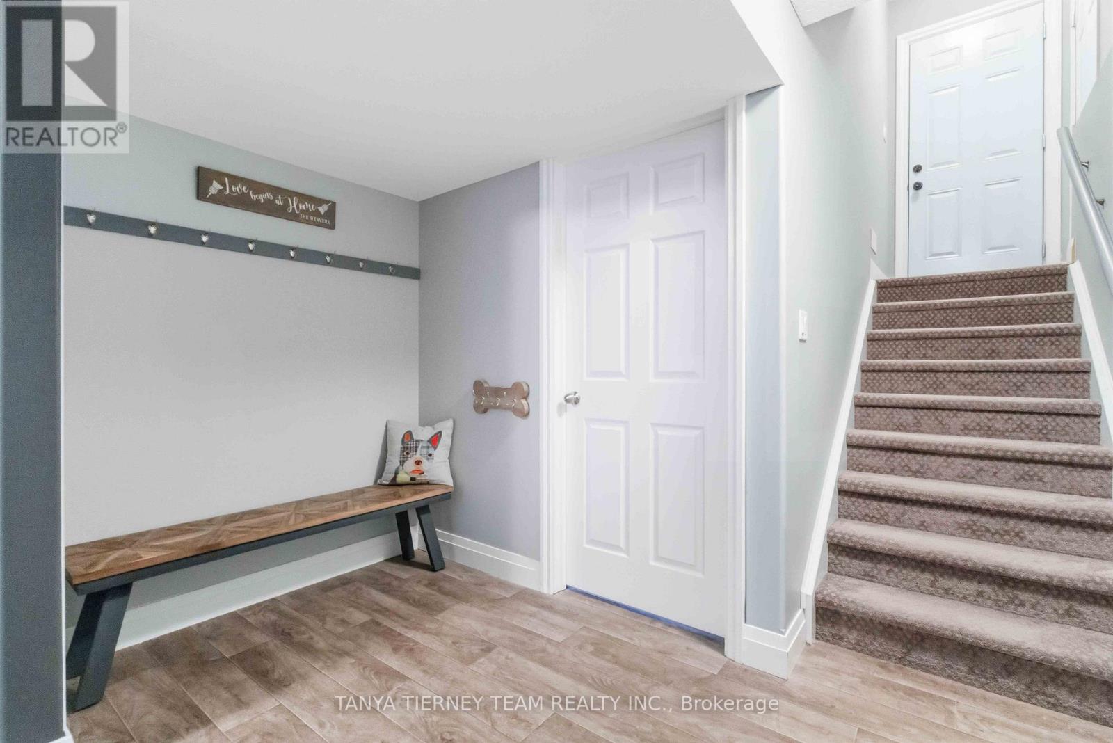 37 NATHAN AVENUE - 33