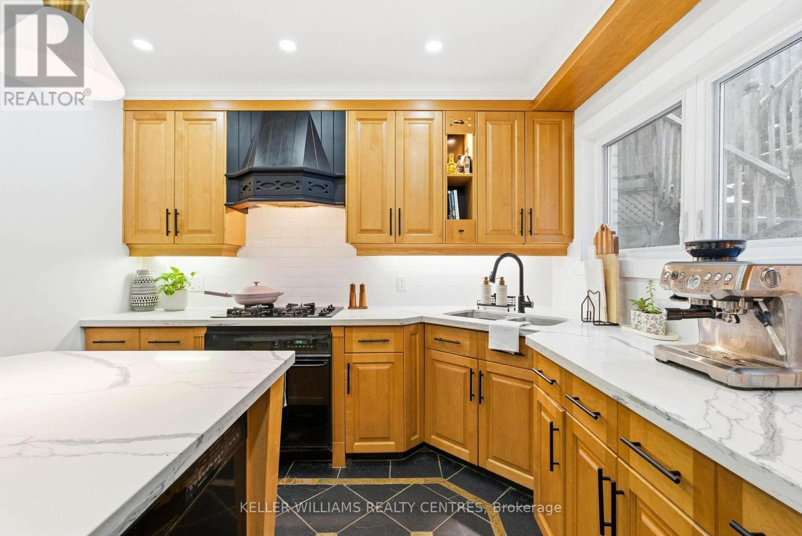 122A NEVILLE PARK BOULEVARD - 14