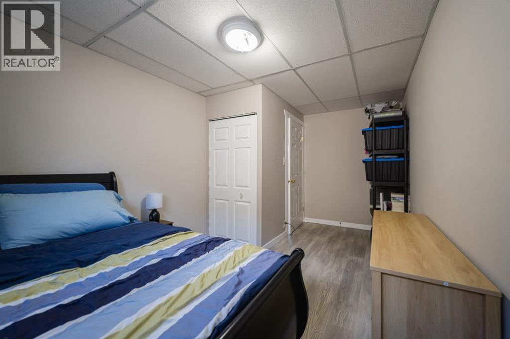 115 Christina Court - 44