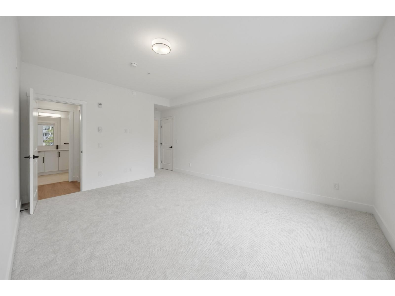 401 3438 146A STREET, Surrey
