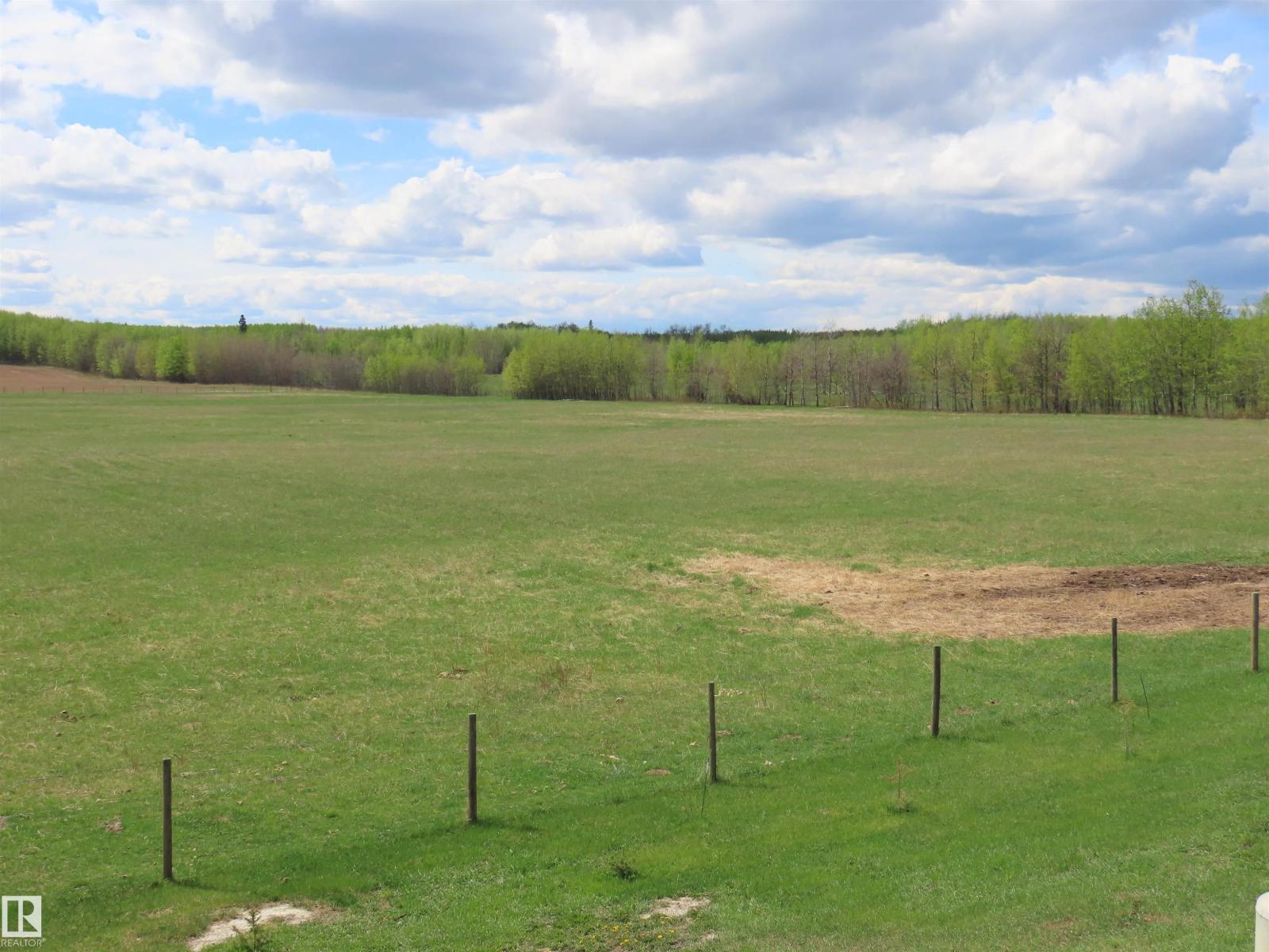 2013 TWP ROAD 563 - 29
