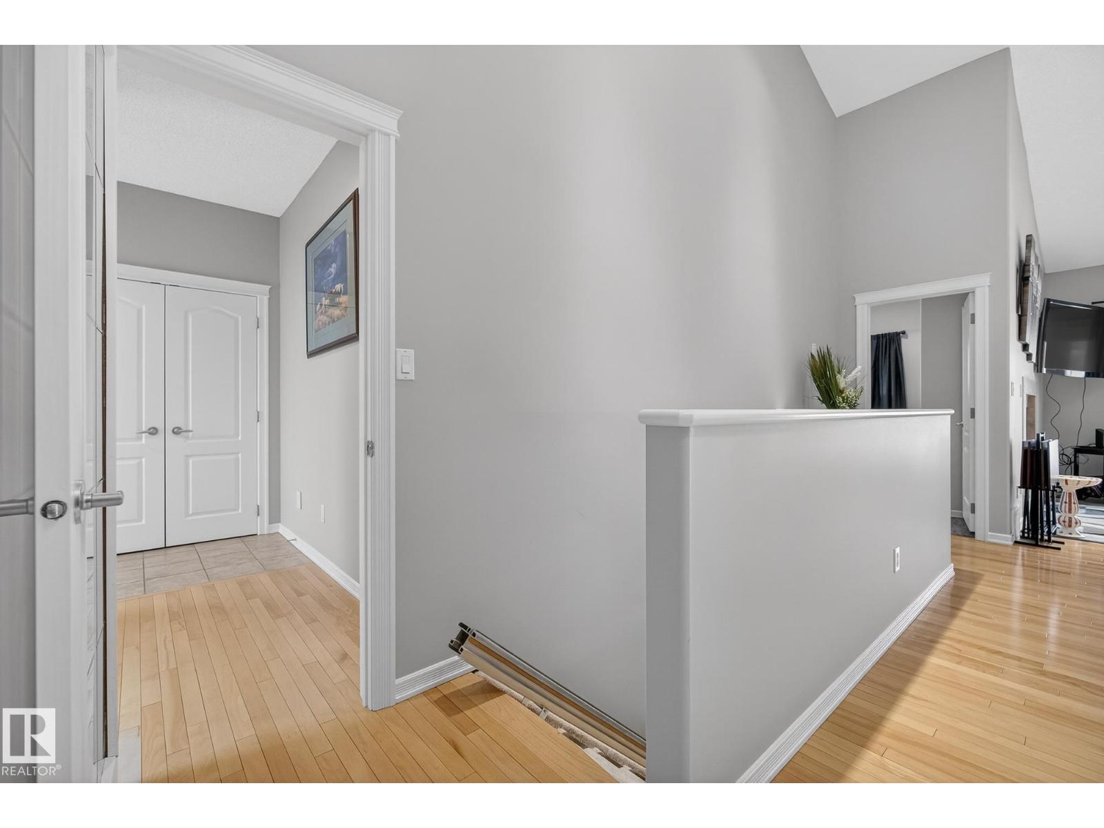 #36 3003 34 AV NW - 36