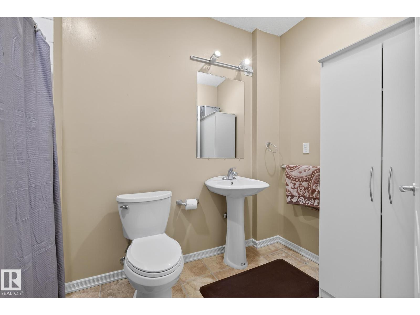 #36 3003 34 AV NW - 42