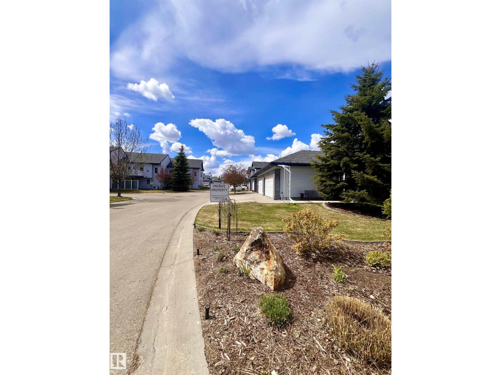 #36 3003 34 AV NW - 8