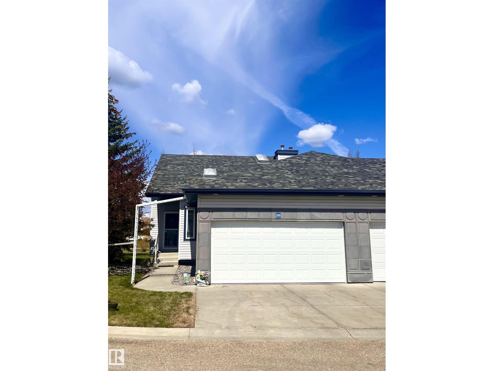 #36 3003 34 AV NW - 9