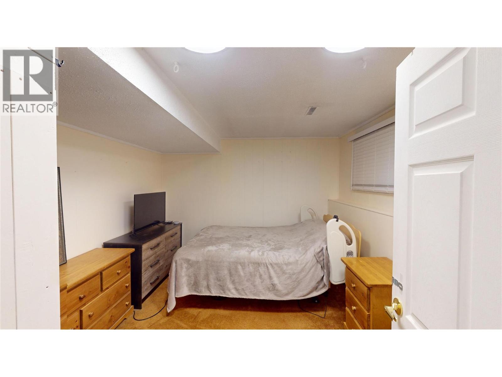 2617 2nd Street S - 12