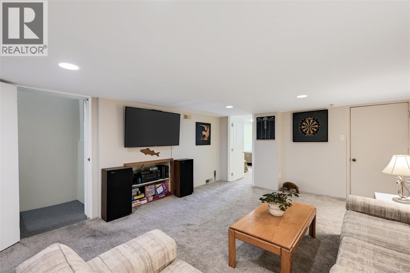 1718 Garnet Rd - 40
