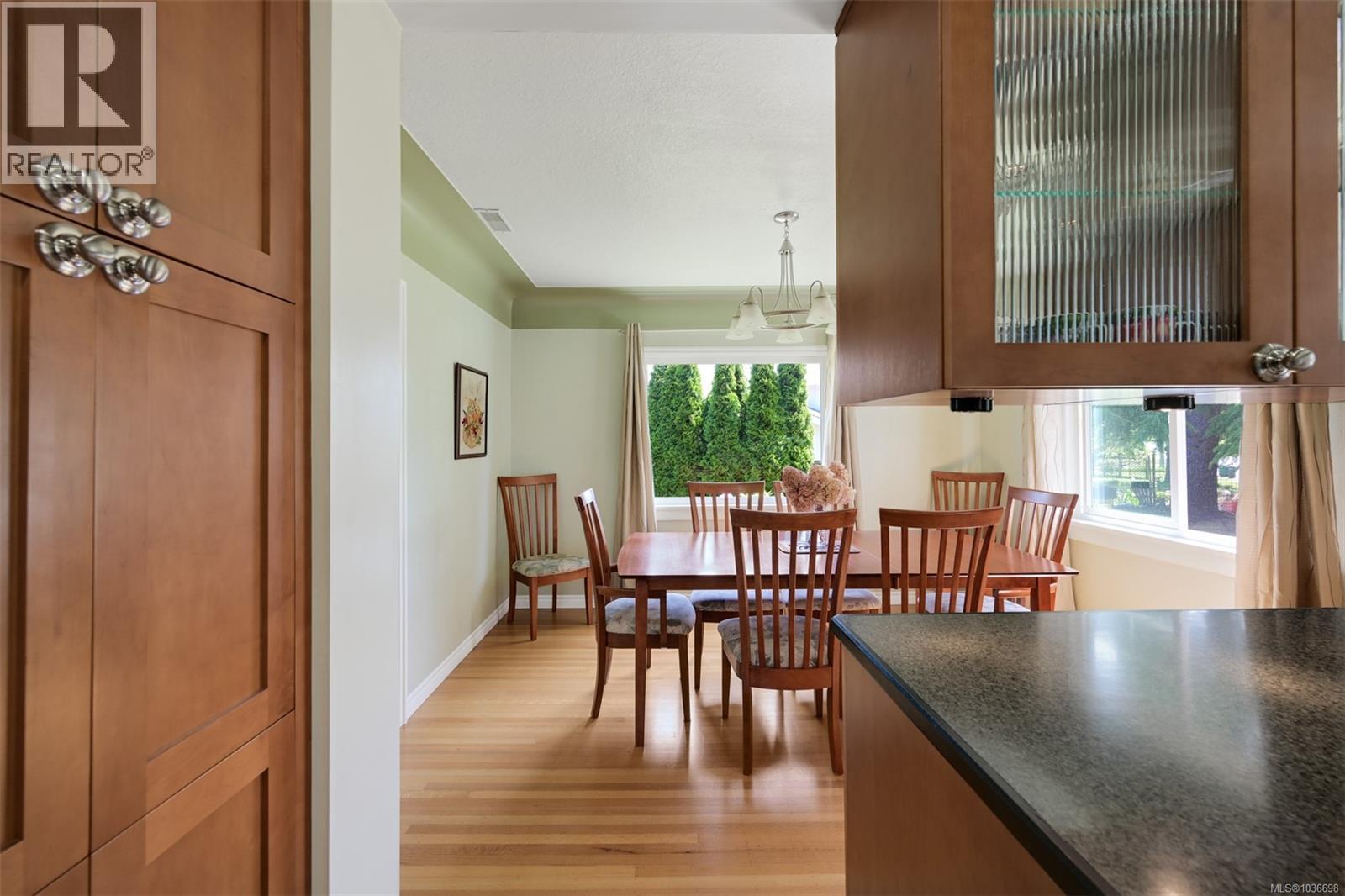 1718 Garnet Rd - 26