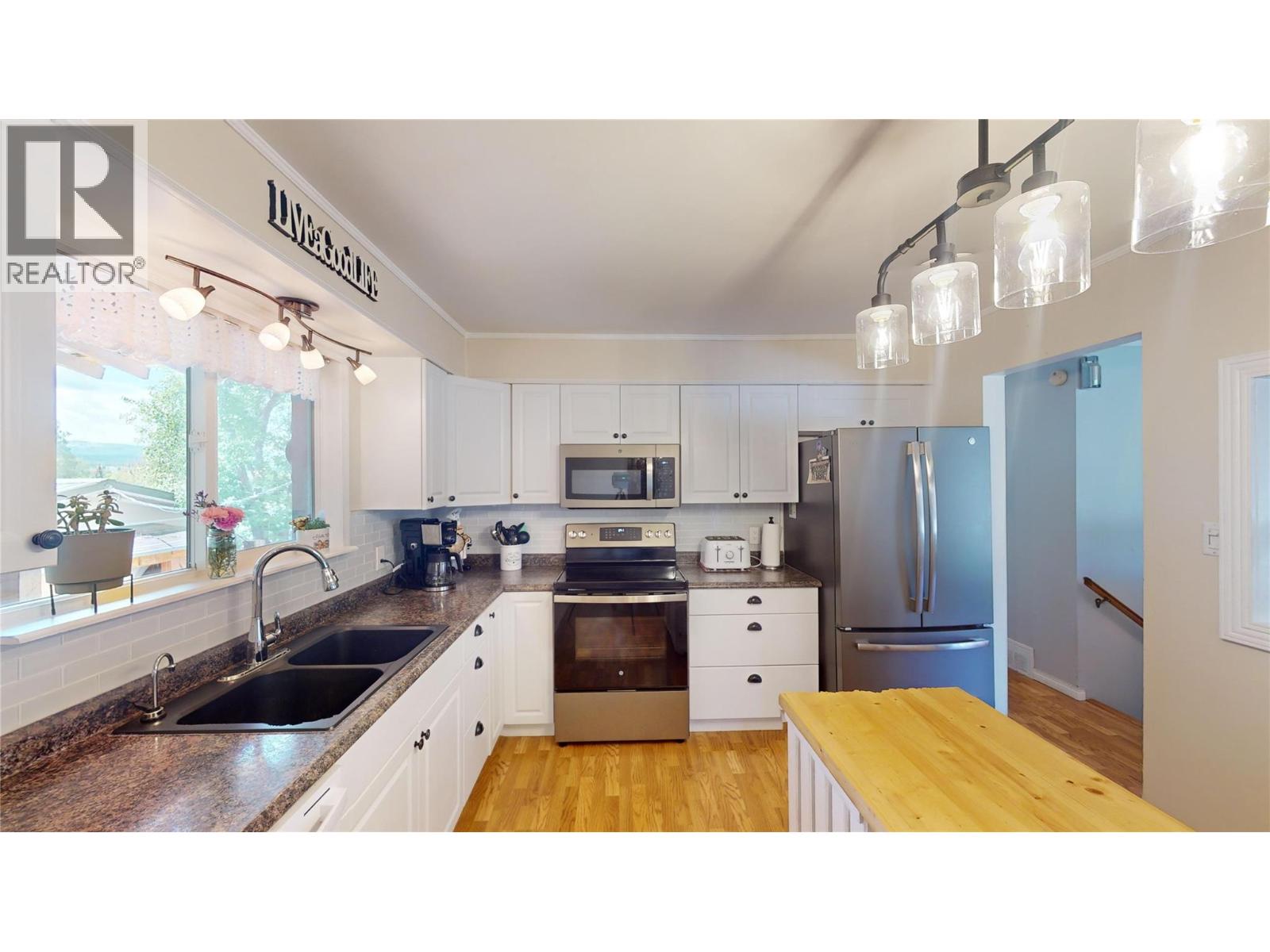 2617 2nd Street S - 36