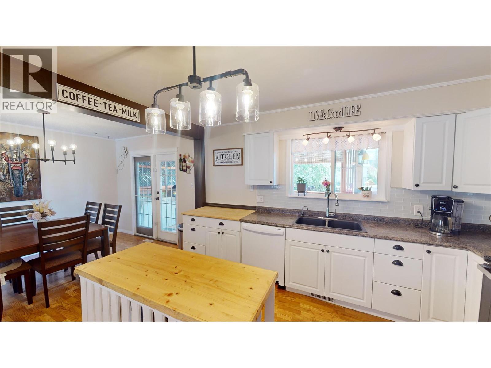 2617 2nd Street S - 33