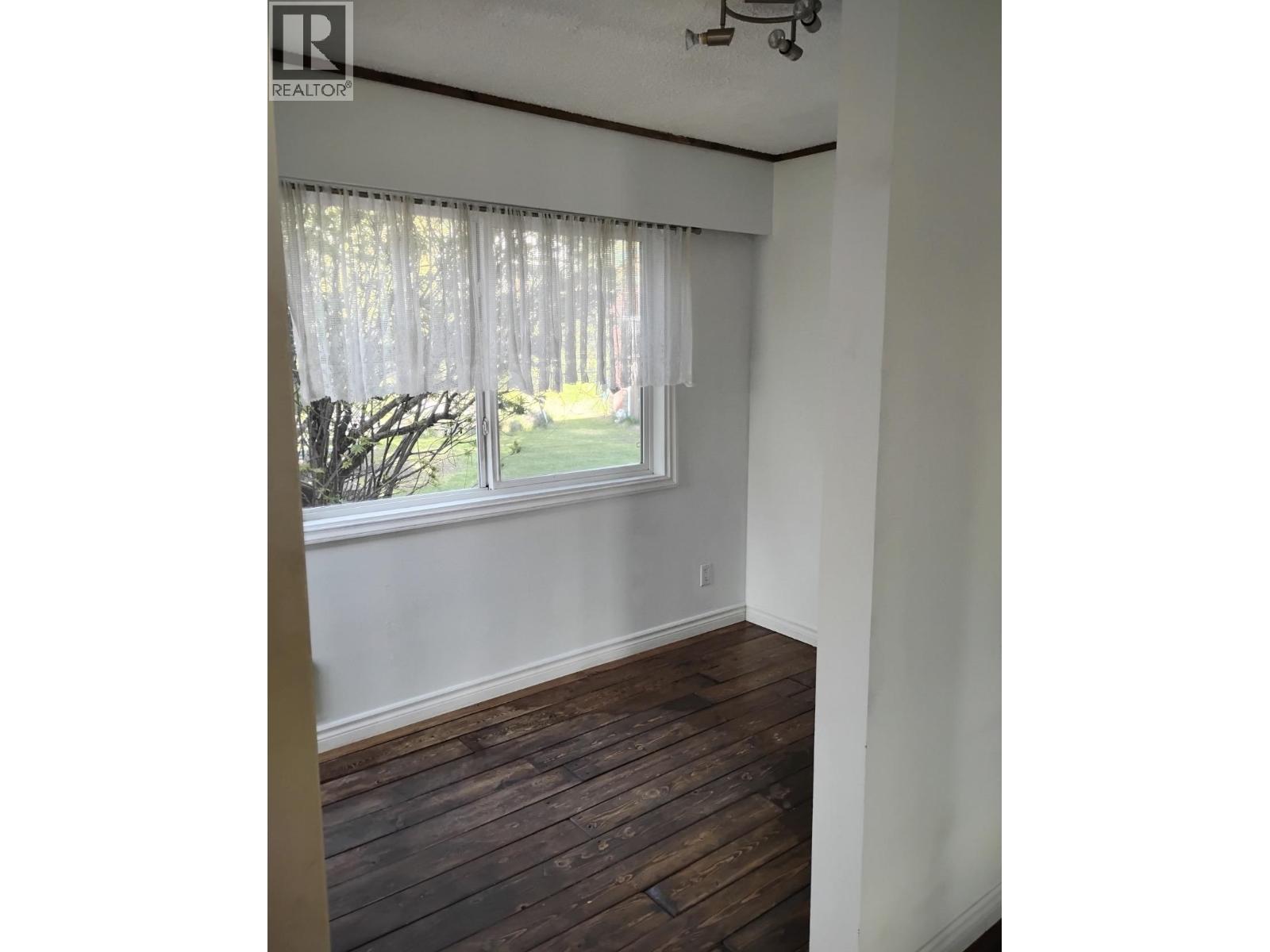 20 REGAN STREET, Granisle