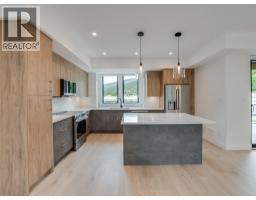 910 Lakeside Drive Unit# 208, Nelson, BC V1L6G3 Photo 38