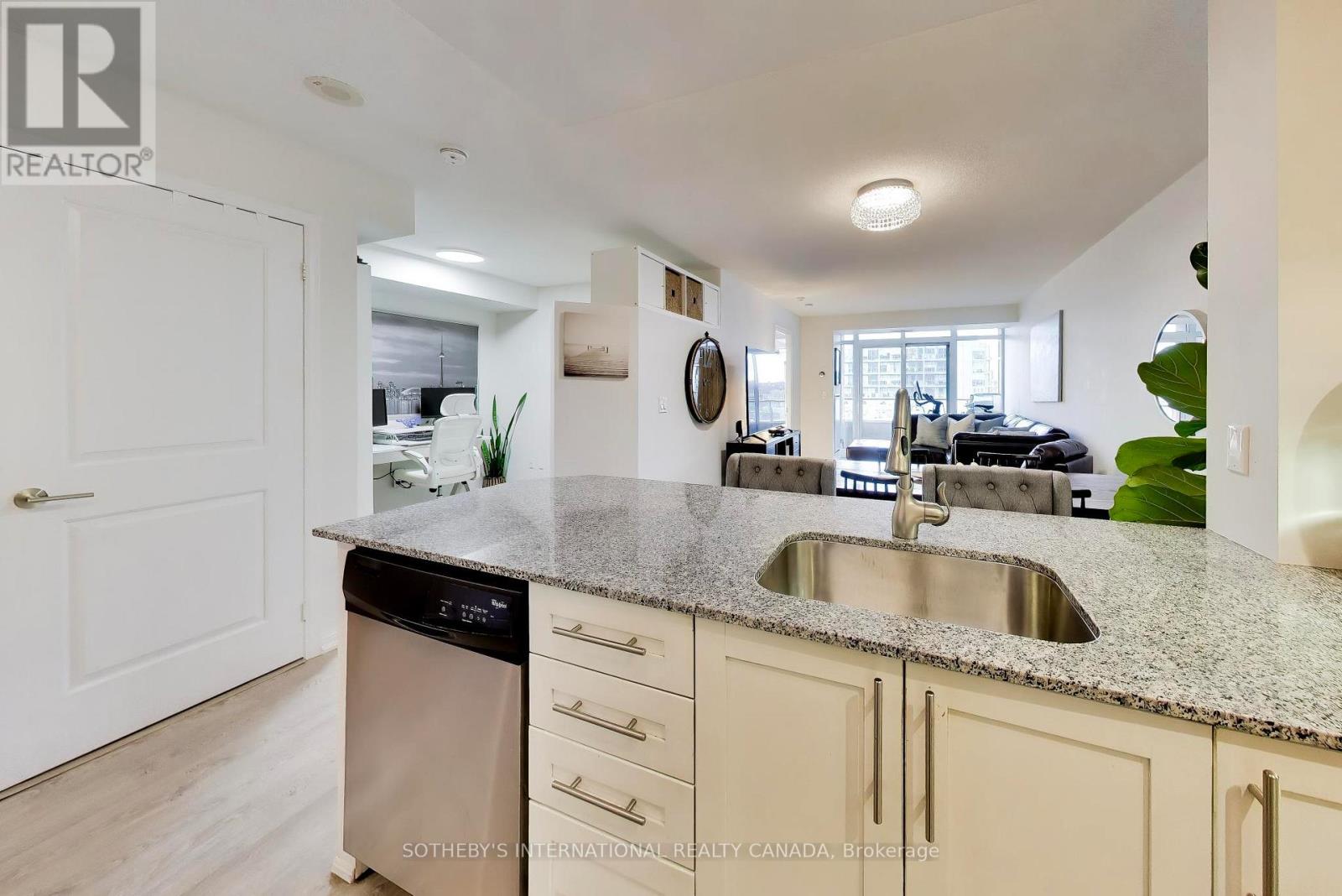 #720 85 EAST LIBERTY STREET - 6