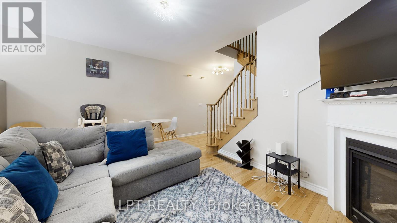 162 AGAVA STREET - 4