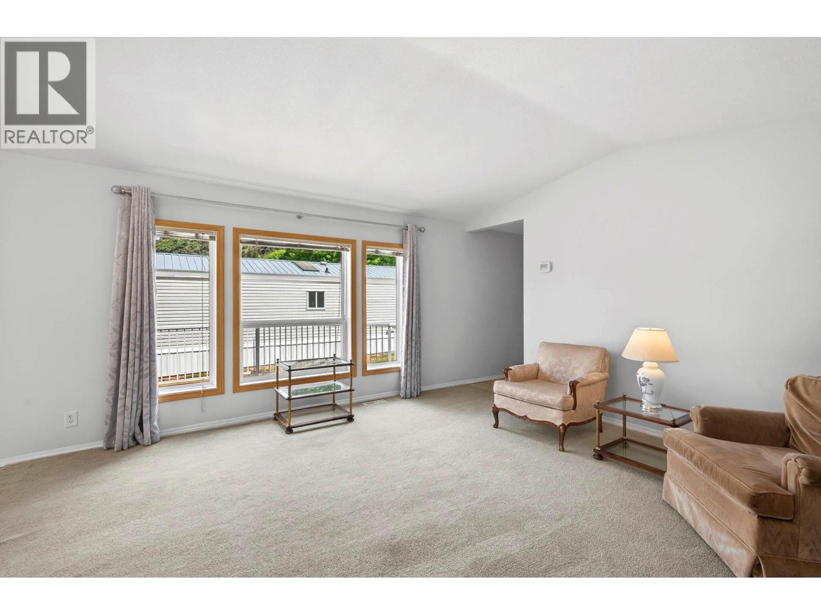 #3 1250 HILLSIDE Avenue - 18