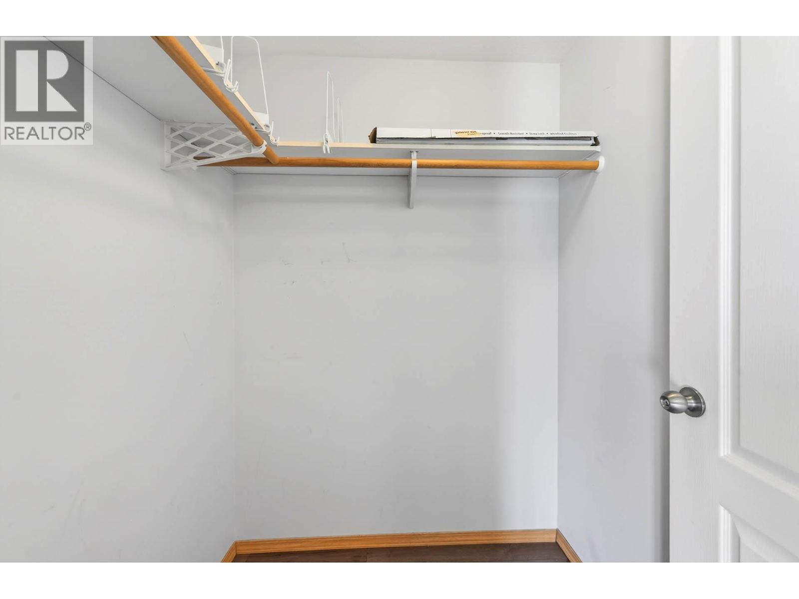 #3 1250 HILLSIDE Avenue - 32