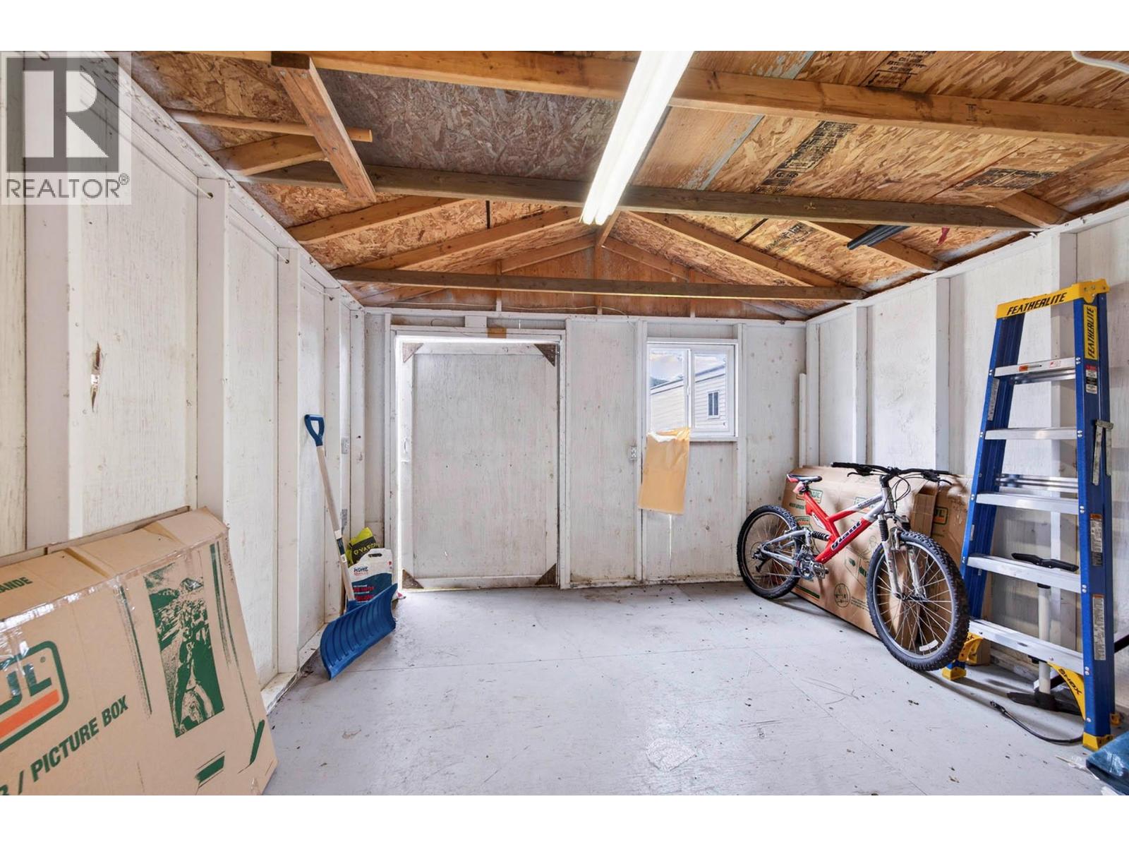 #3 1250 HILLSIDE Avenue - 43