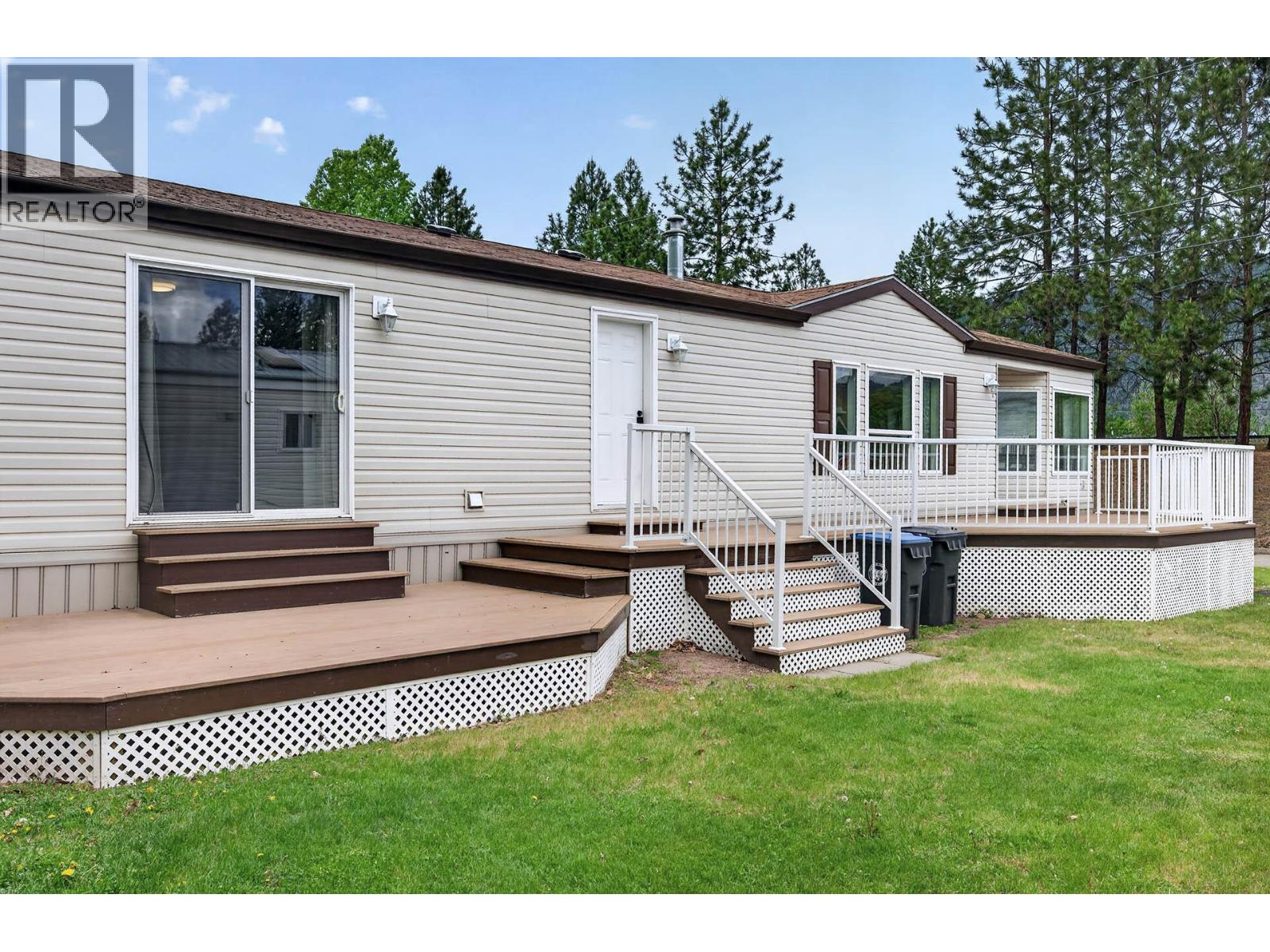 #3 1250 HILLSIDE Avenue - 5