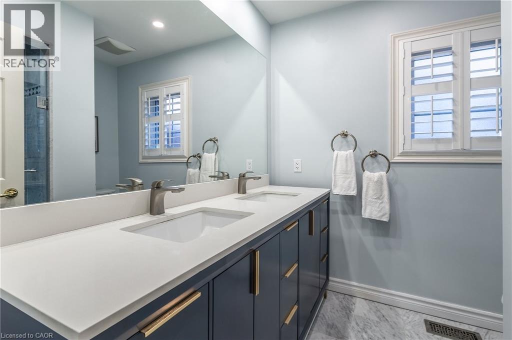 148 BRIAR HILL Crescent, Hamilton, Ontario, L9G3S9 — Photo 22