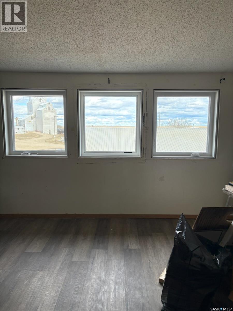 705 Main STREET - 15