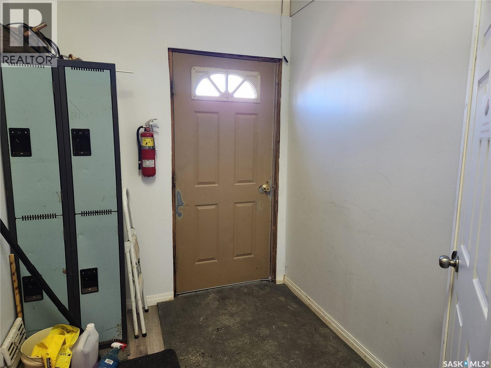 705 Main STREET - 25