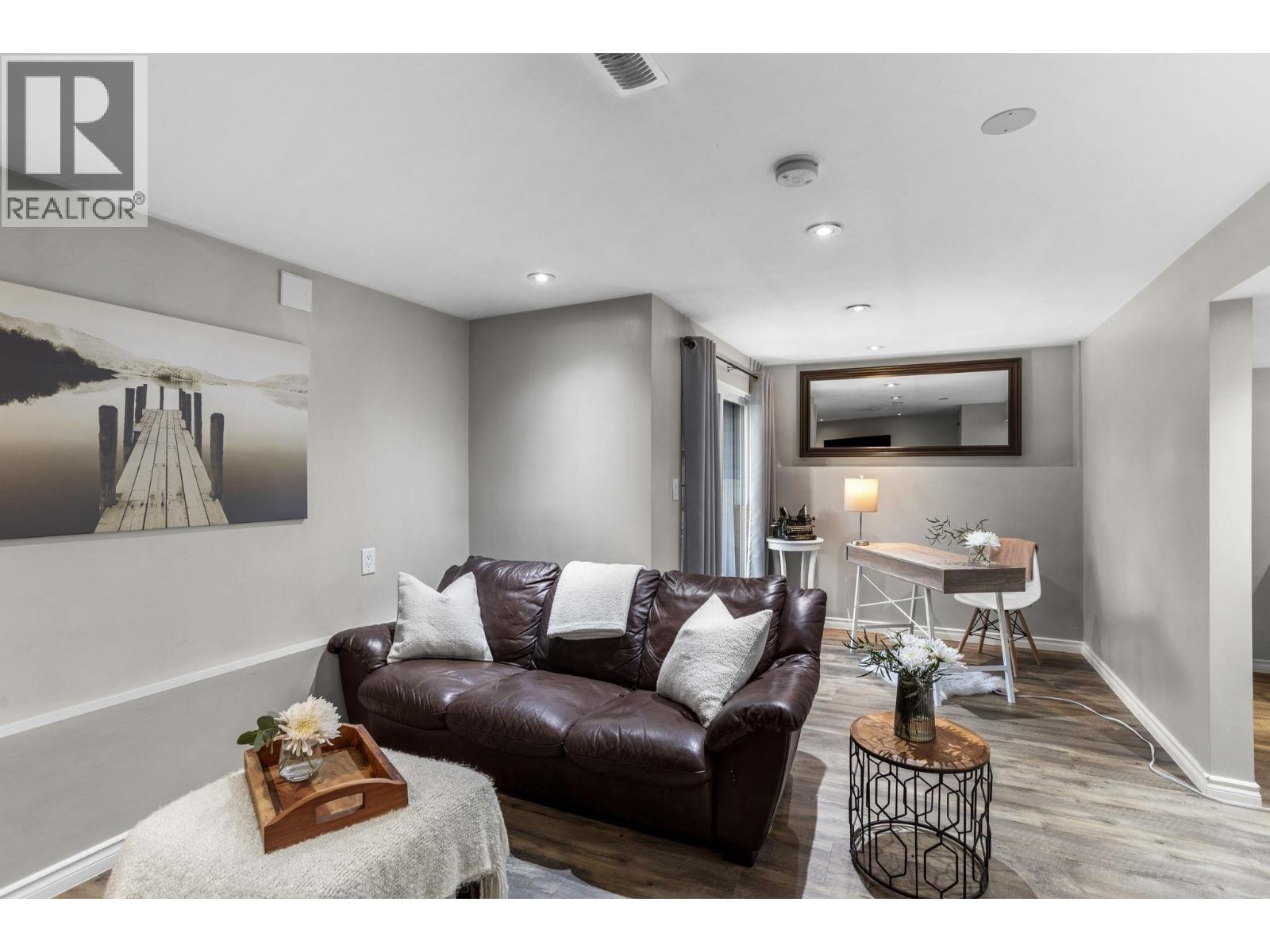 536 LEHMAN PLACE, Port Moody