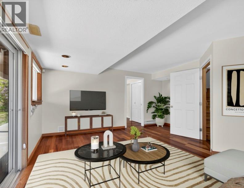 4739 Peachland Place - 27
