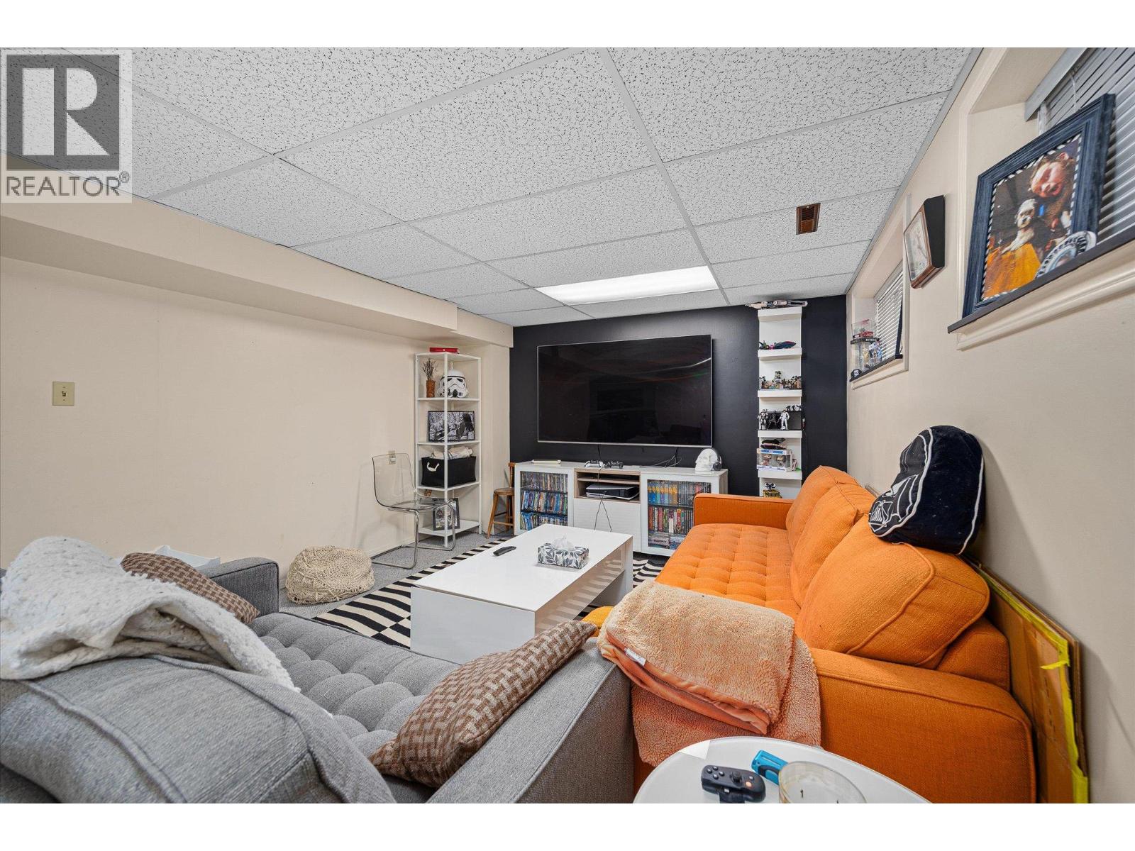 15 2055 Ethel Street, Kelowna