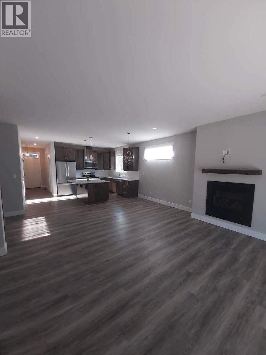 2081 14 Avenue SE - 7
