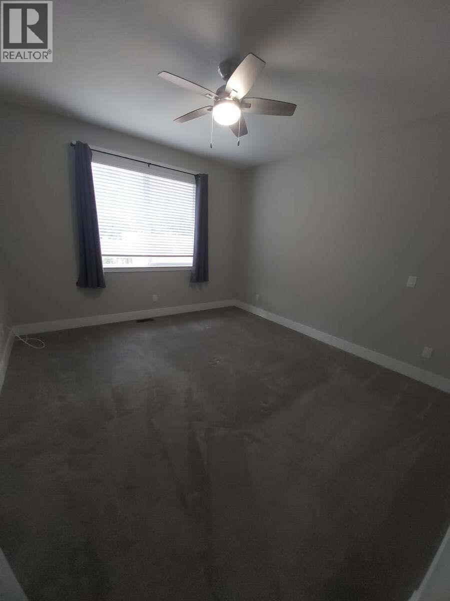 2081 14 Avenue SE - 20