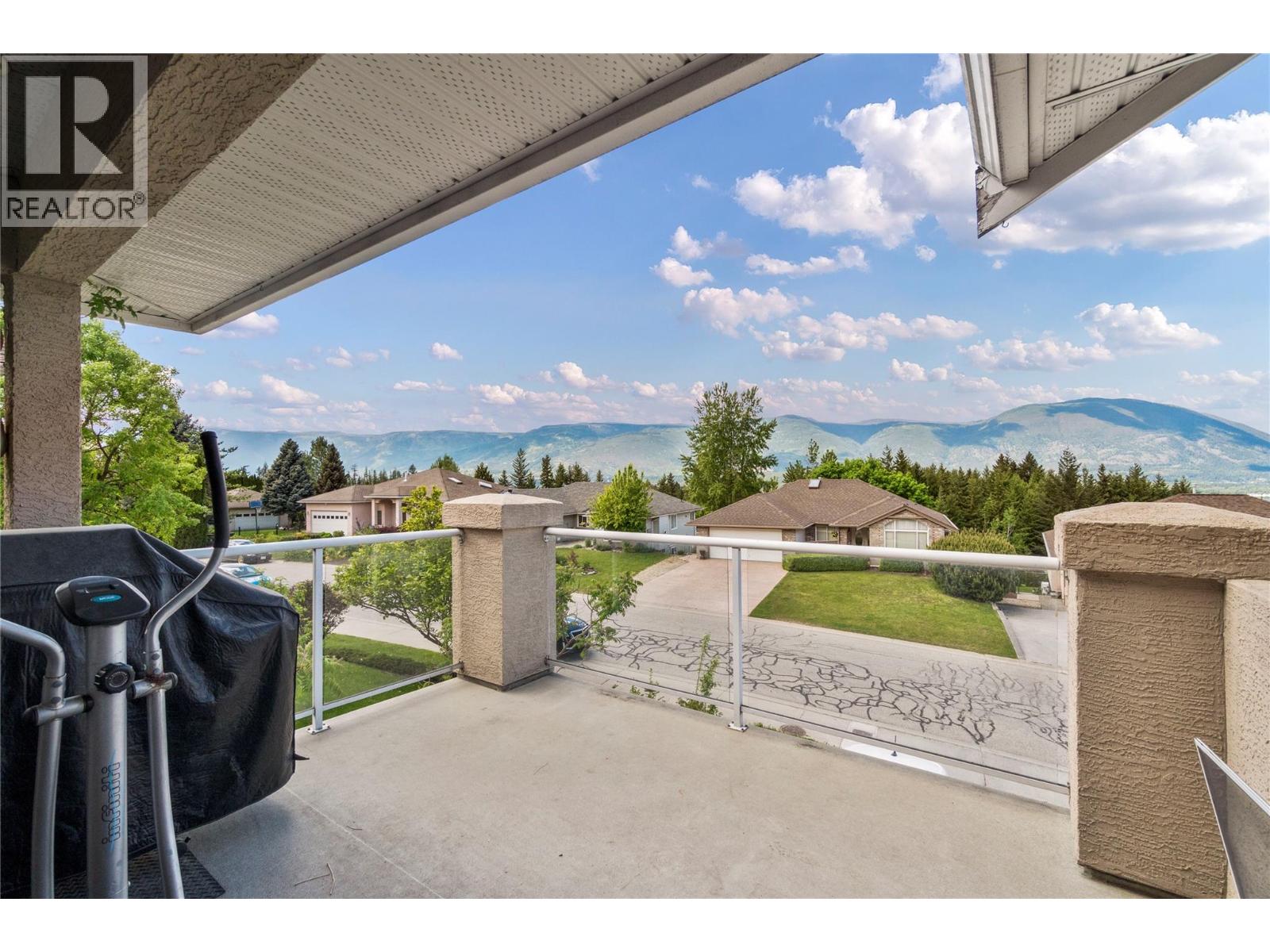 650 17 Street SE, Salmon Arm