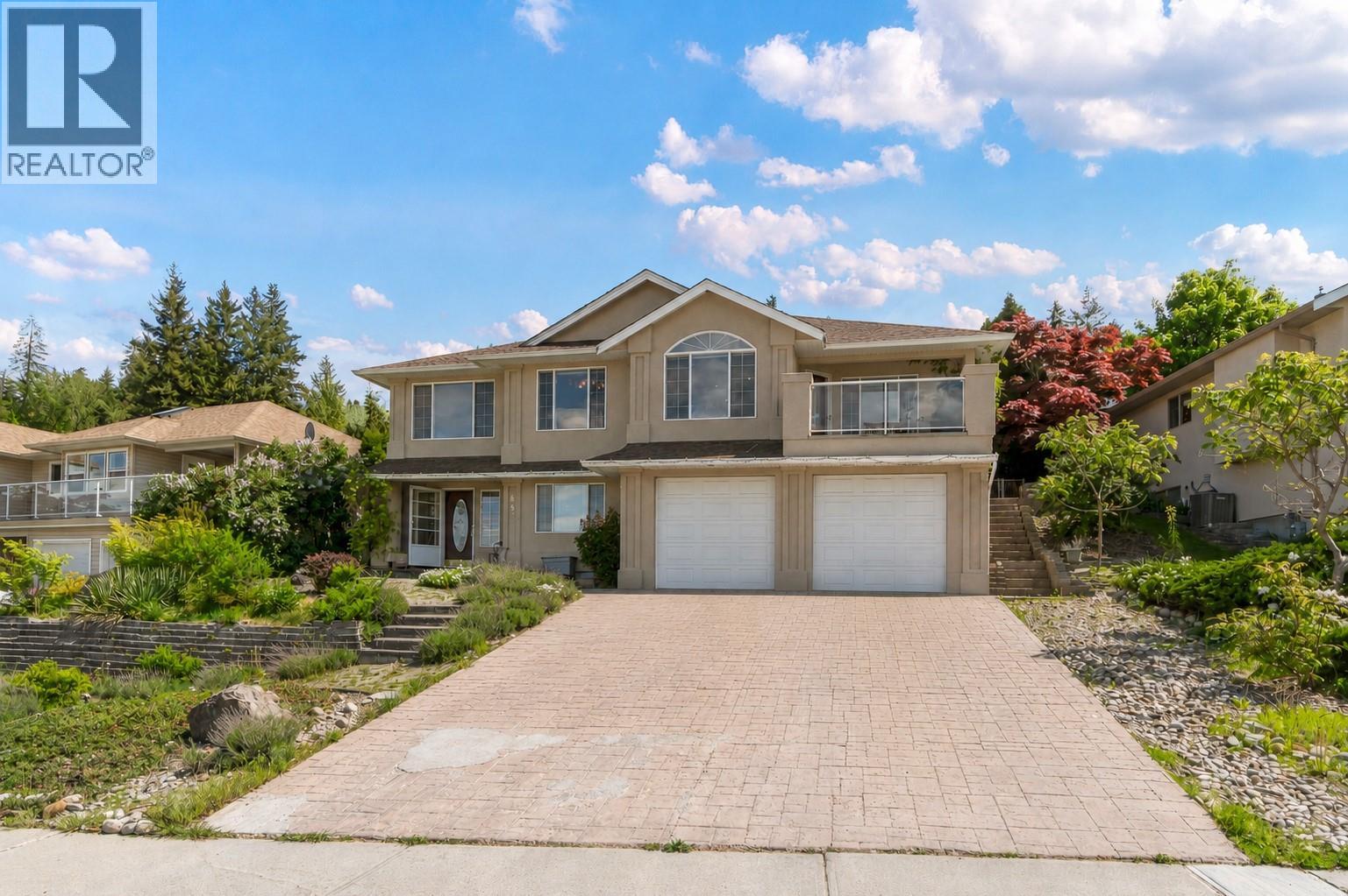 650 17 Street SE, Salmon Arm
