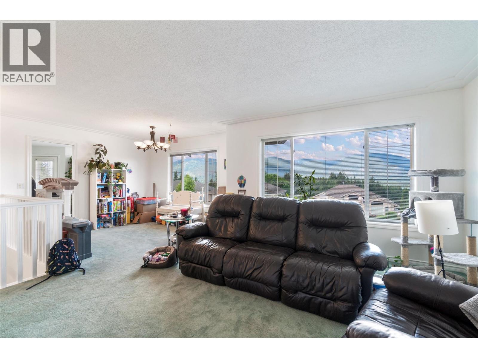 650 17 Street SE, Salmon Arm