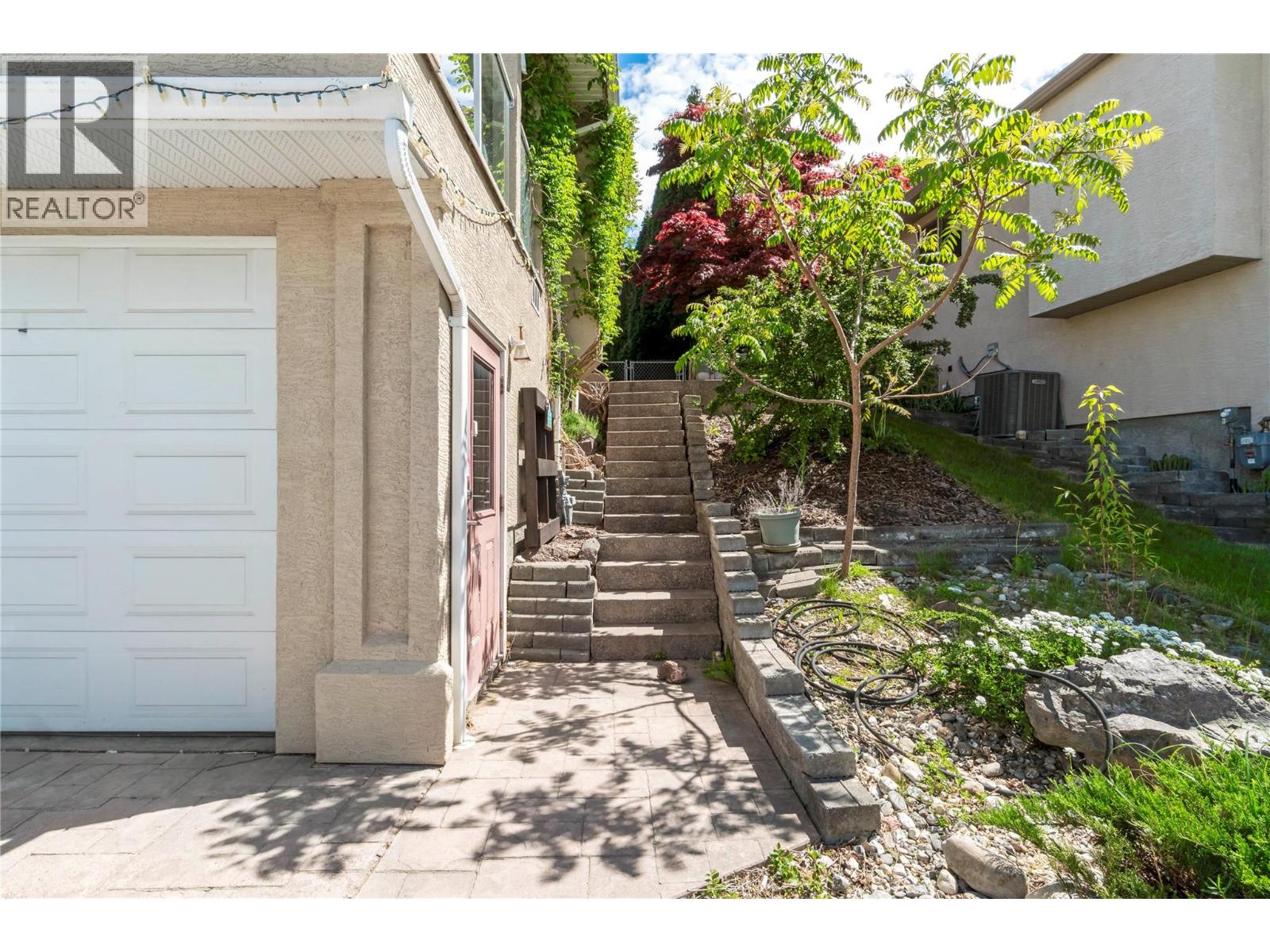650 17 Street SE, Salmon Arm