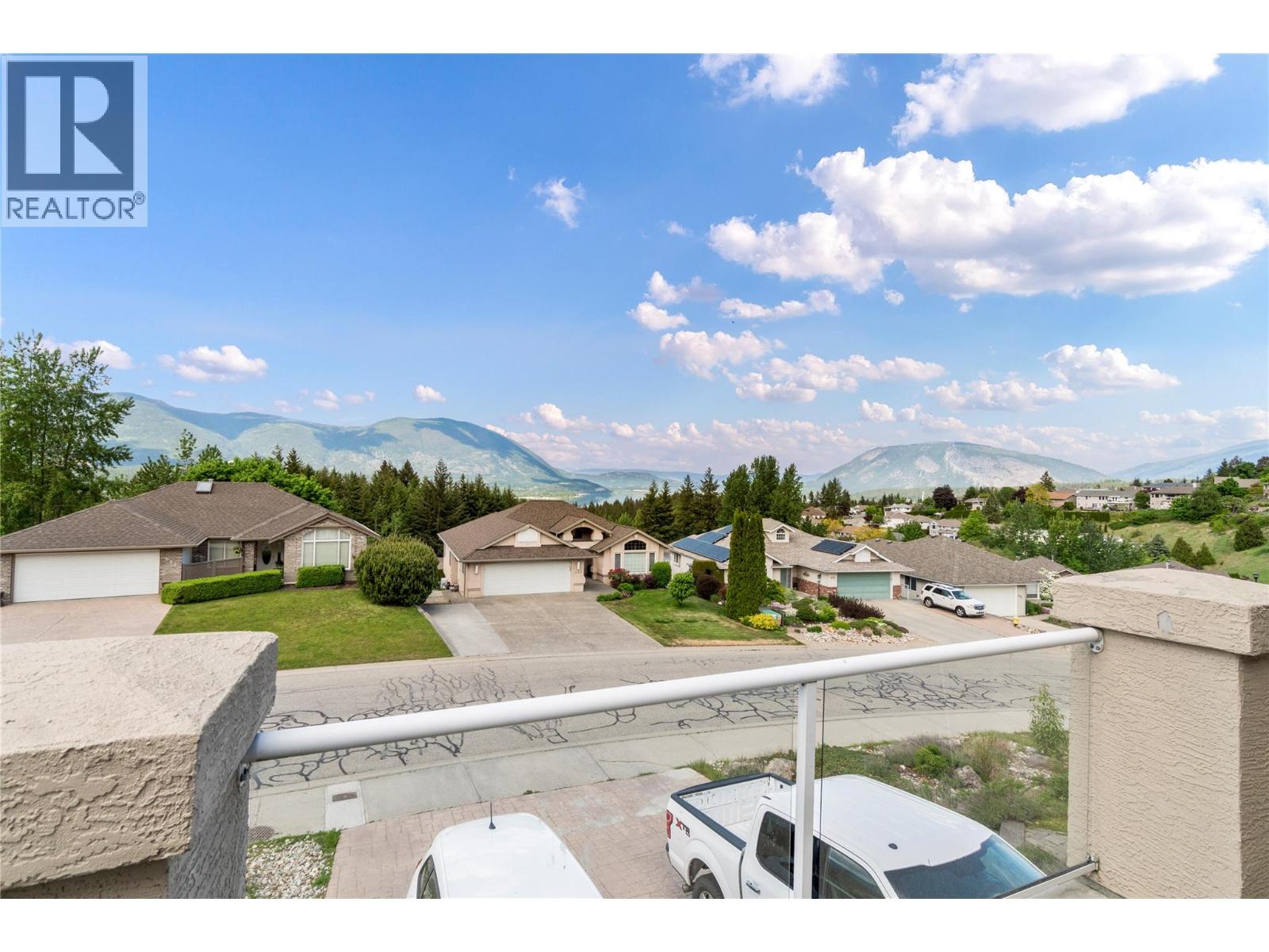650 17 Street SE, Salmon Arm