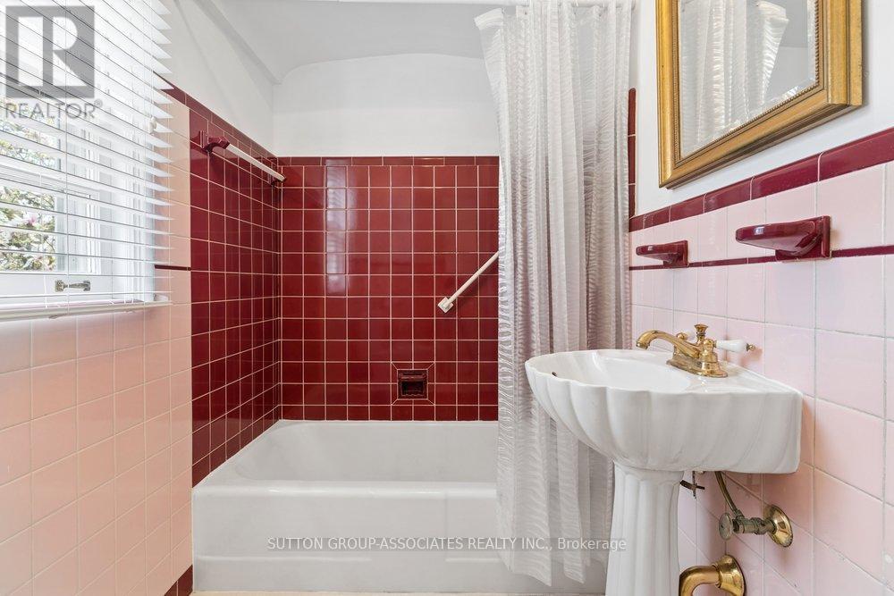 5 DELHI AVENUE - 33